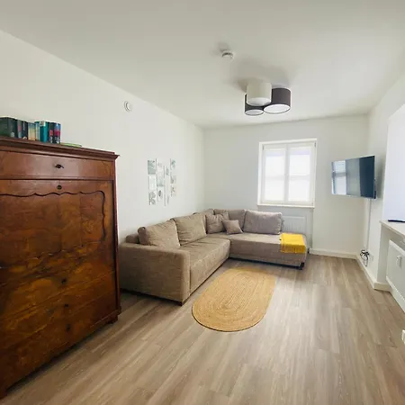 Apartament Trendy Im Zentrum Von 50 Qm