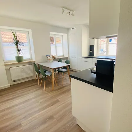 Trendy Im Zentrum Von 50 Qm Noerdlingen